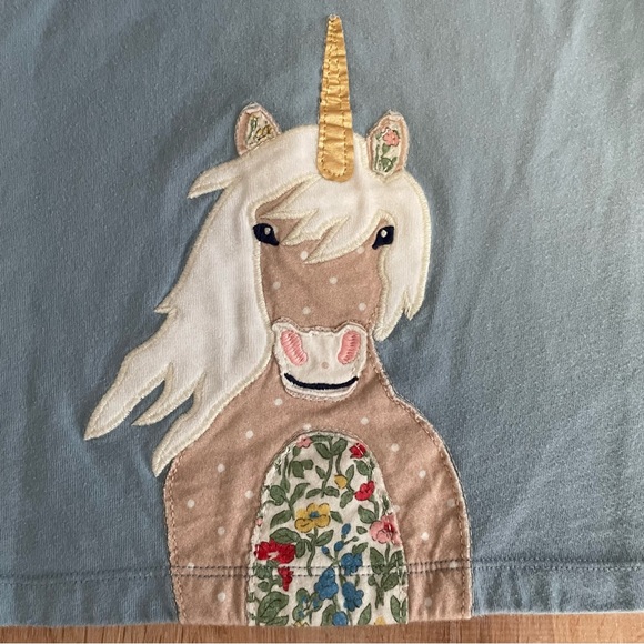 Mini Boden | Unicorn Appliqué Tunic Long Sleeve - Picture 2 of 8
